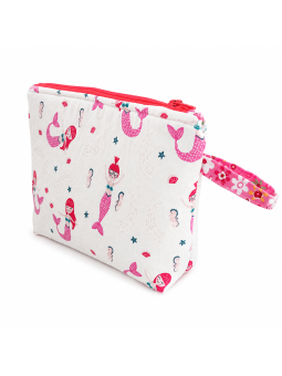 Petite trousse de toilette pratique et craquante.